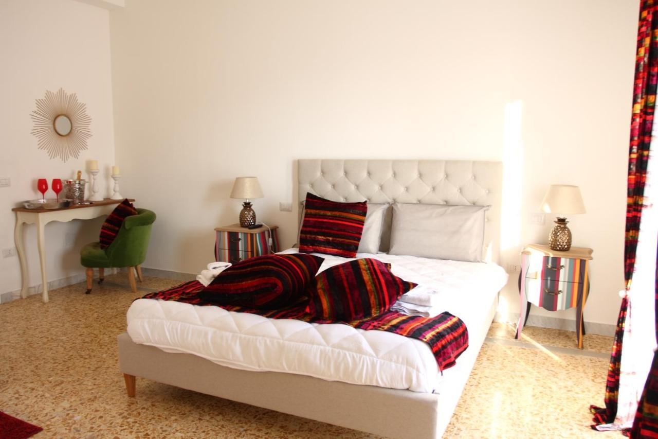 Pompei Palace B&B Ruang foto